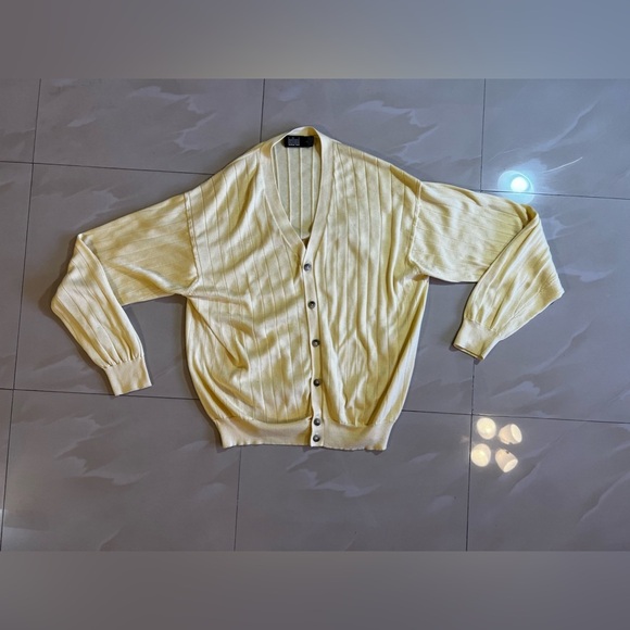 BELFORD Long Sleeve V-neck Ivory Tunic Sweater Knit Top Size L buttons  yellow - Picture 16 of 16